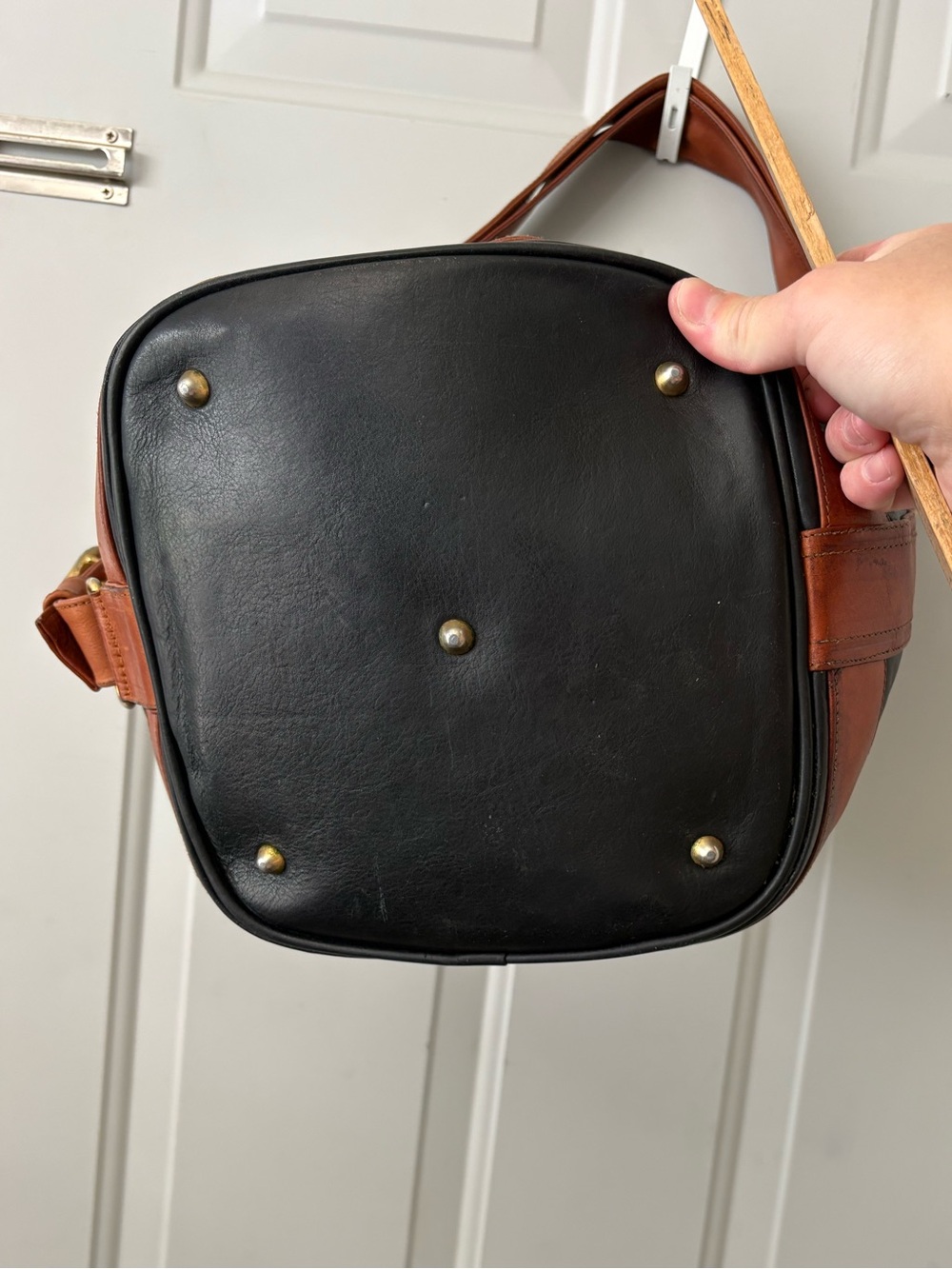 Marino Orlandi Black and Brown Leather Bucket Shoulder Bag with Gold Hardware - Picture 3 of 13